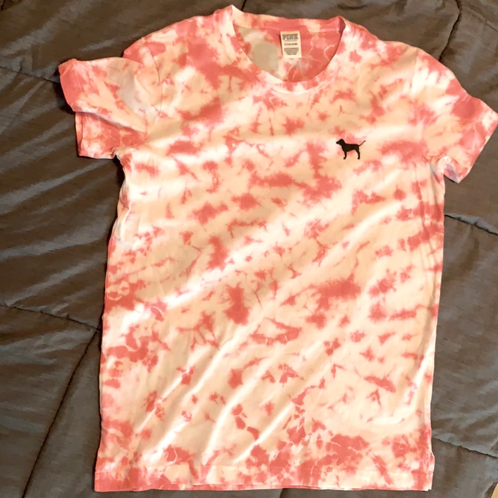 Pink t shirt